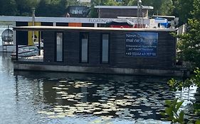 Hausboot Jeknic